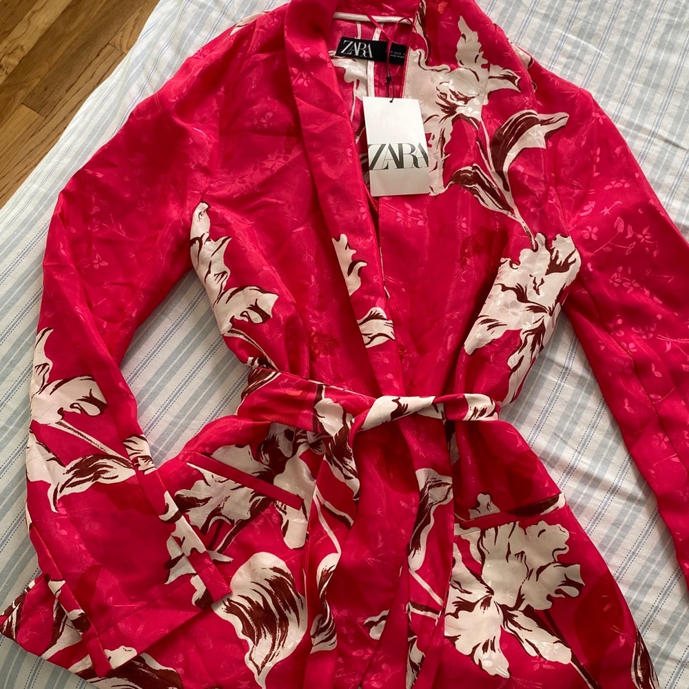 Zara Crimson Floral kimono blazer